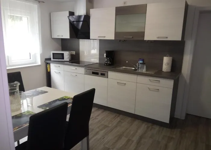 Haus Waldidyll شقة